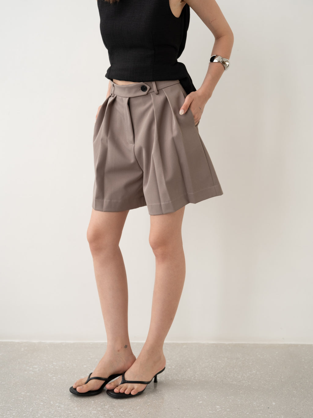 Marshall Pleated Shorts