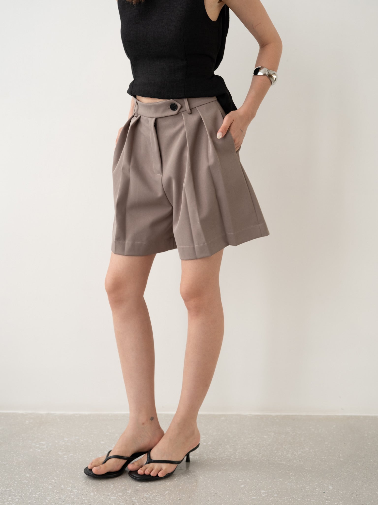 Marshall Pleated Shorts